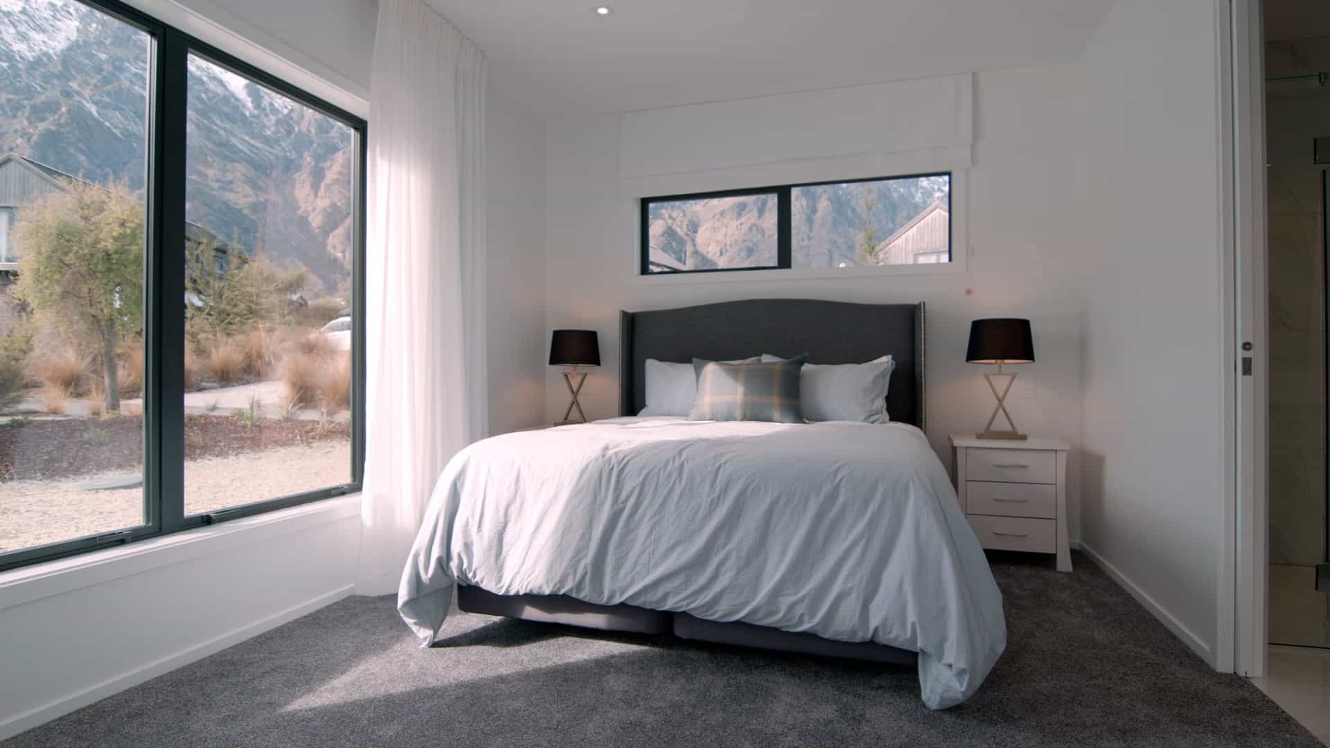 Jack's Point Show Master Bedroom, Queenstown